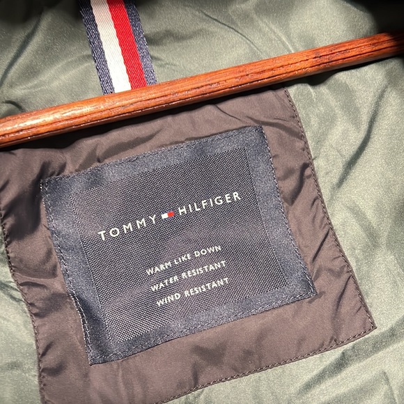 ❗️FINAL❗️ 🆕 TOMMY HILFIGER Quilted Hooded Puffer Jacket - Picture 4 of 6